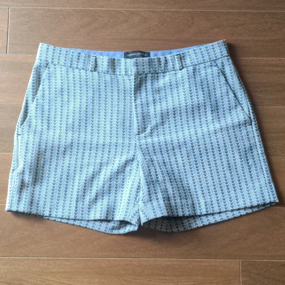 Banana Republic Black and White Patterned Shorts